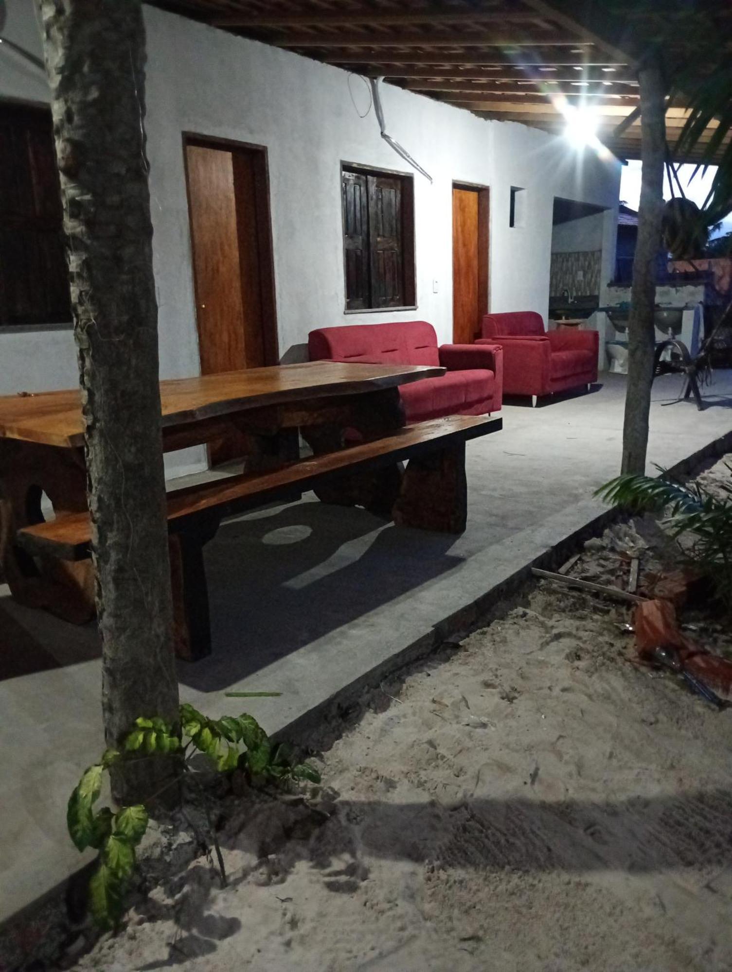 Hostel E Camping Na Rua Das Flores Santo Amaro do Maranhao エクステリア 写真