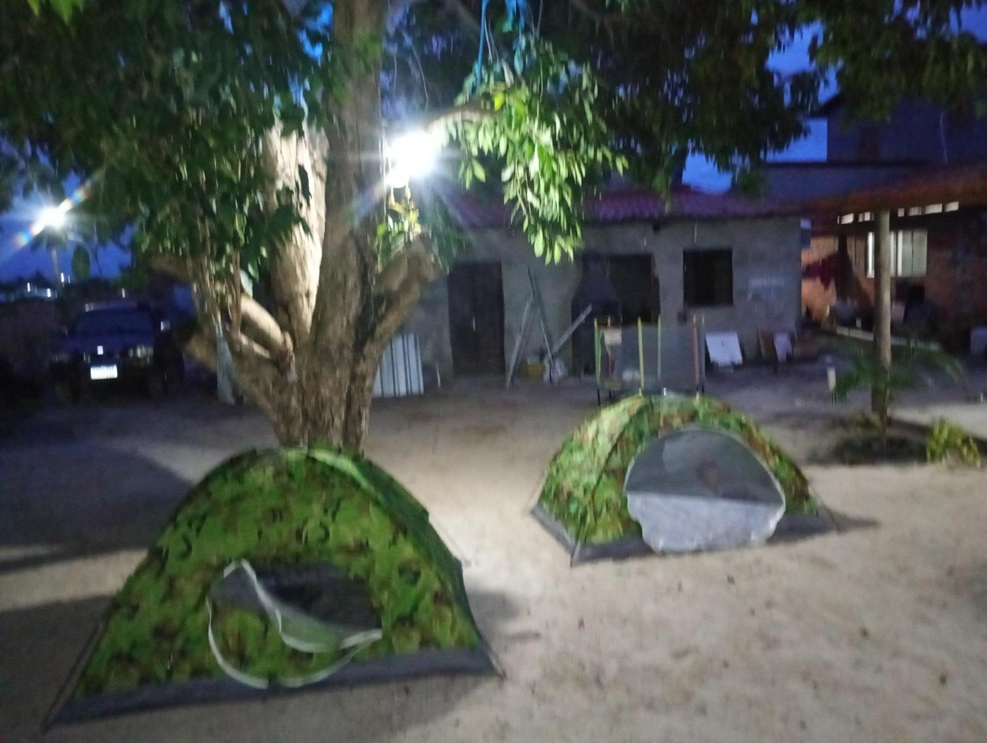 Hostel E Camping Na Rua Das Flores Santo Amaro do Maranhao エクステリア 写真