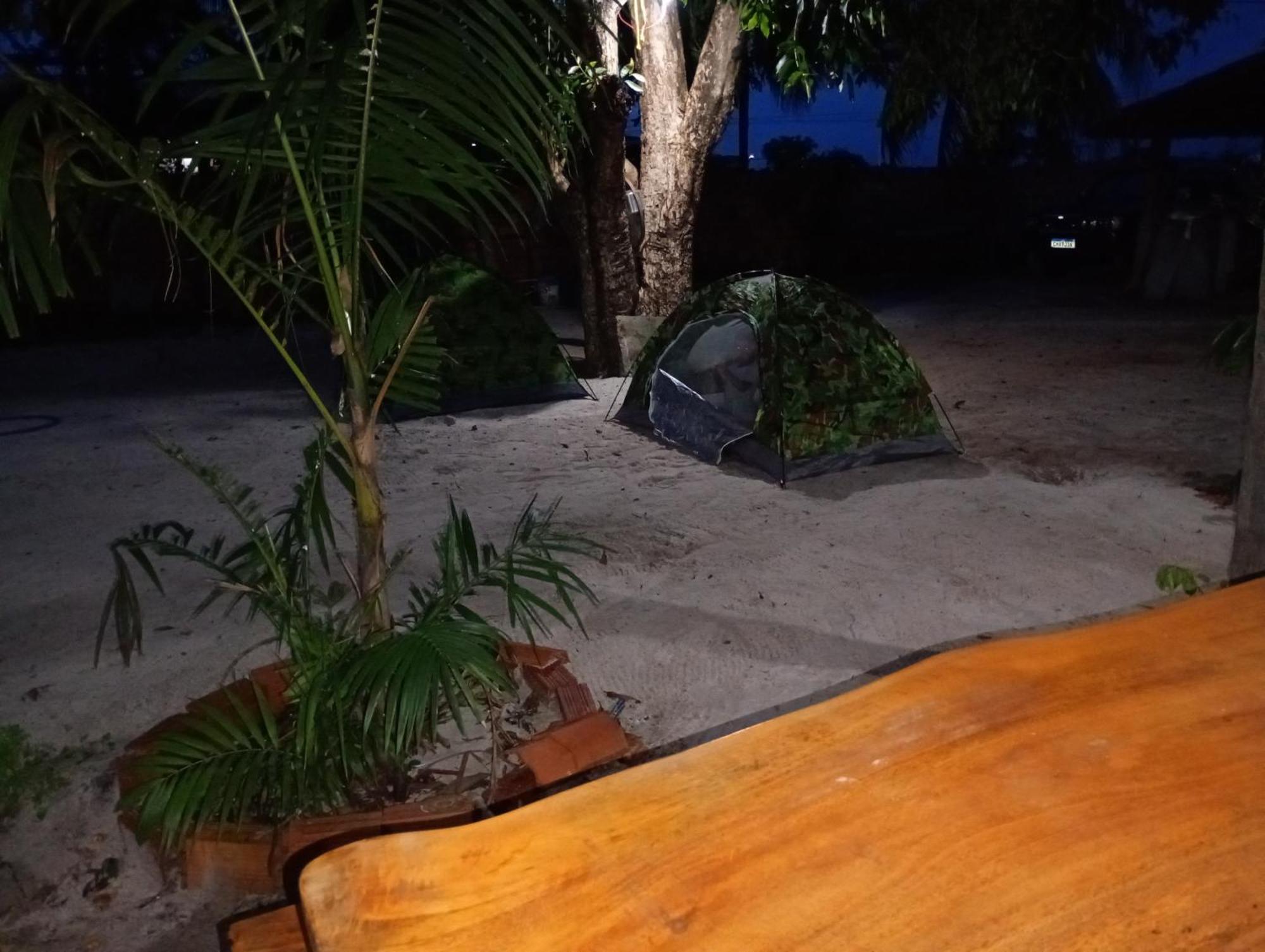 Hostel E Camping Na Rua Das Flores Santo Amaro do Maranhao エクステリア 写真