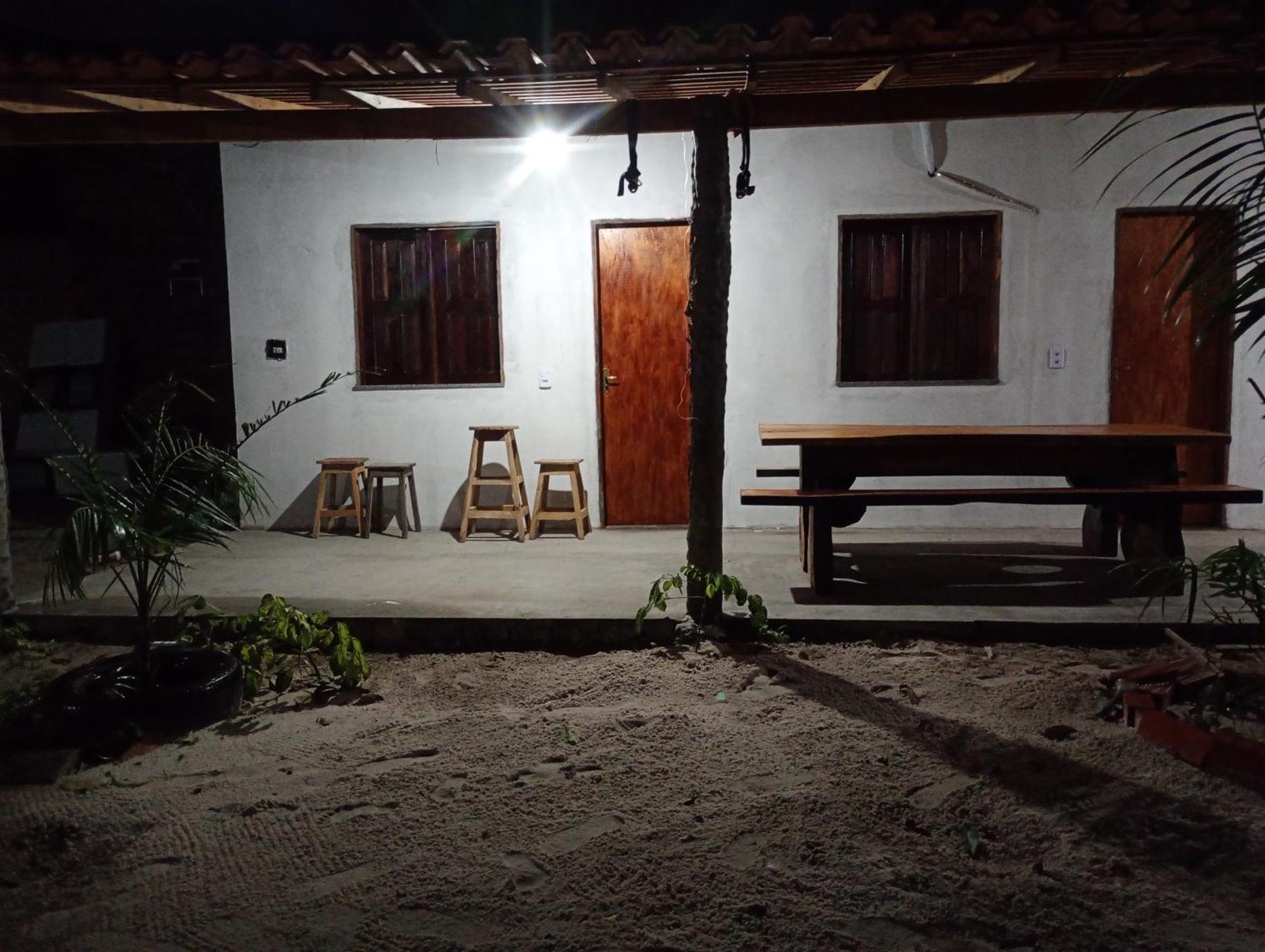 Hostel E Camping Na Rua Das Flores Santo Amaro do Maranhao エクステリア 写真