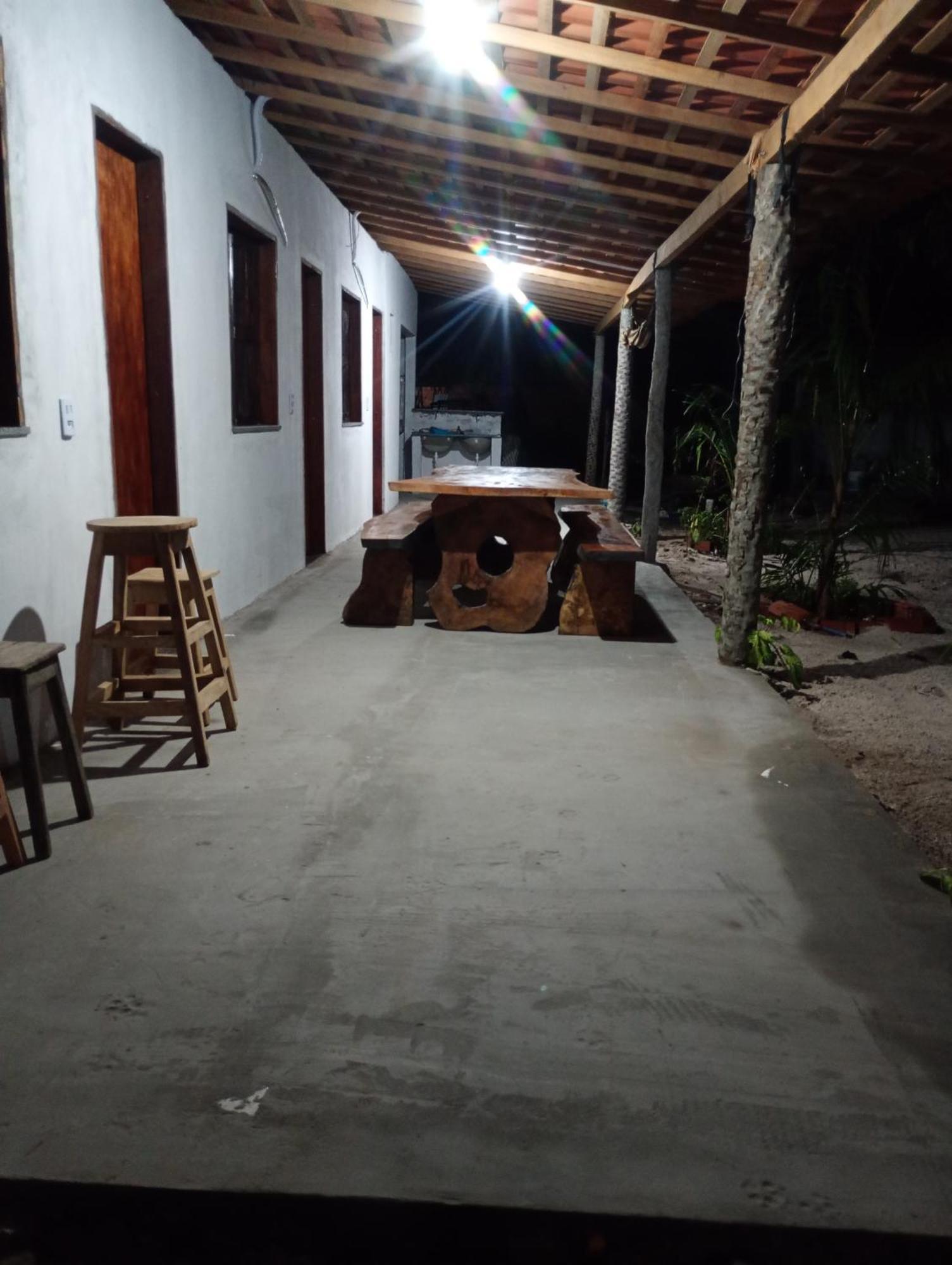 Hostel E Camping Na Rua Das Flores Santo Amaro do Maranhao エクステリア 写真