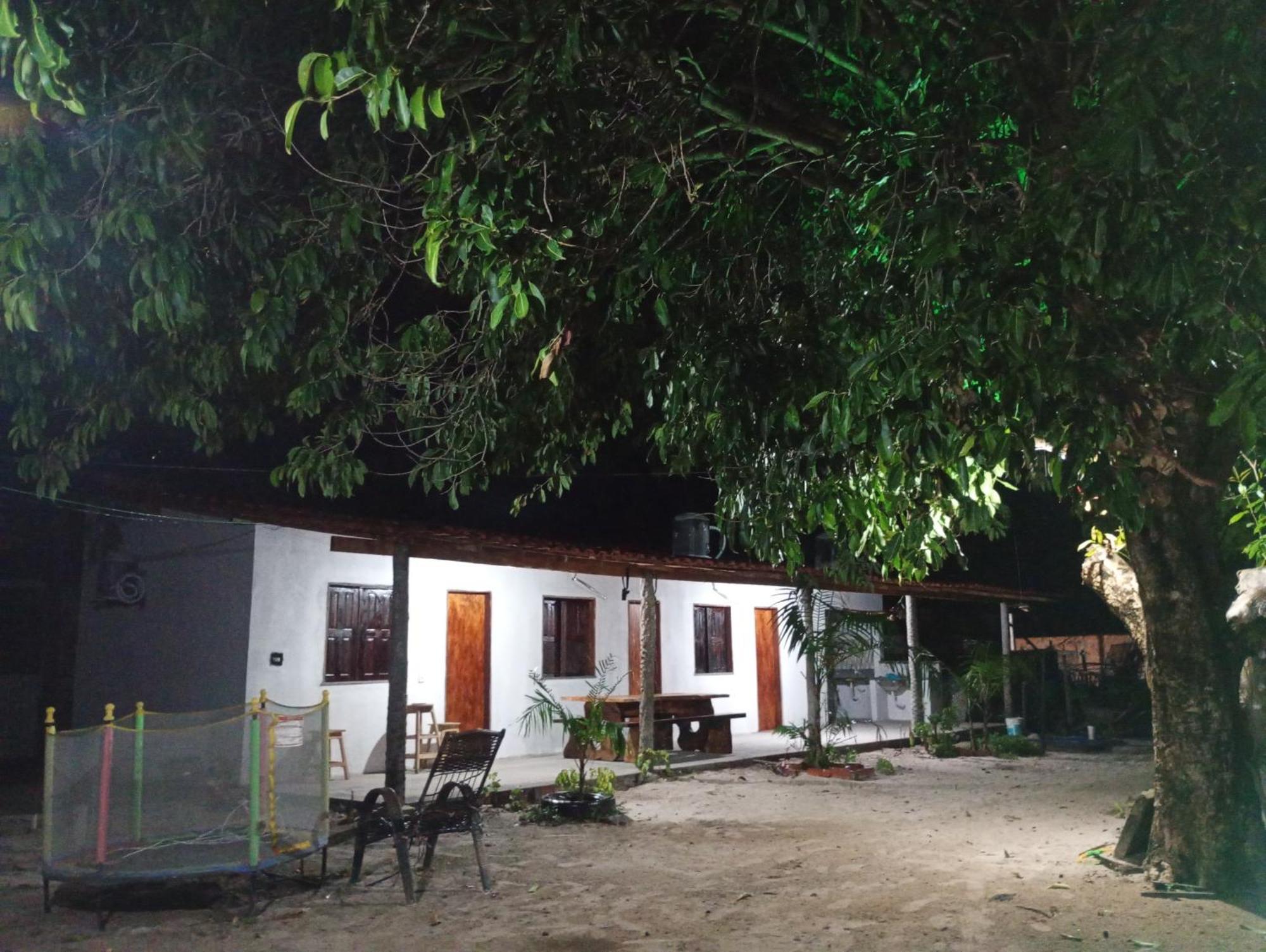 Hostel E Camping Na Rua Das Flores Santo Amaro do Maranhao エクステリア 写真