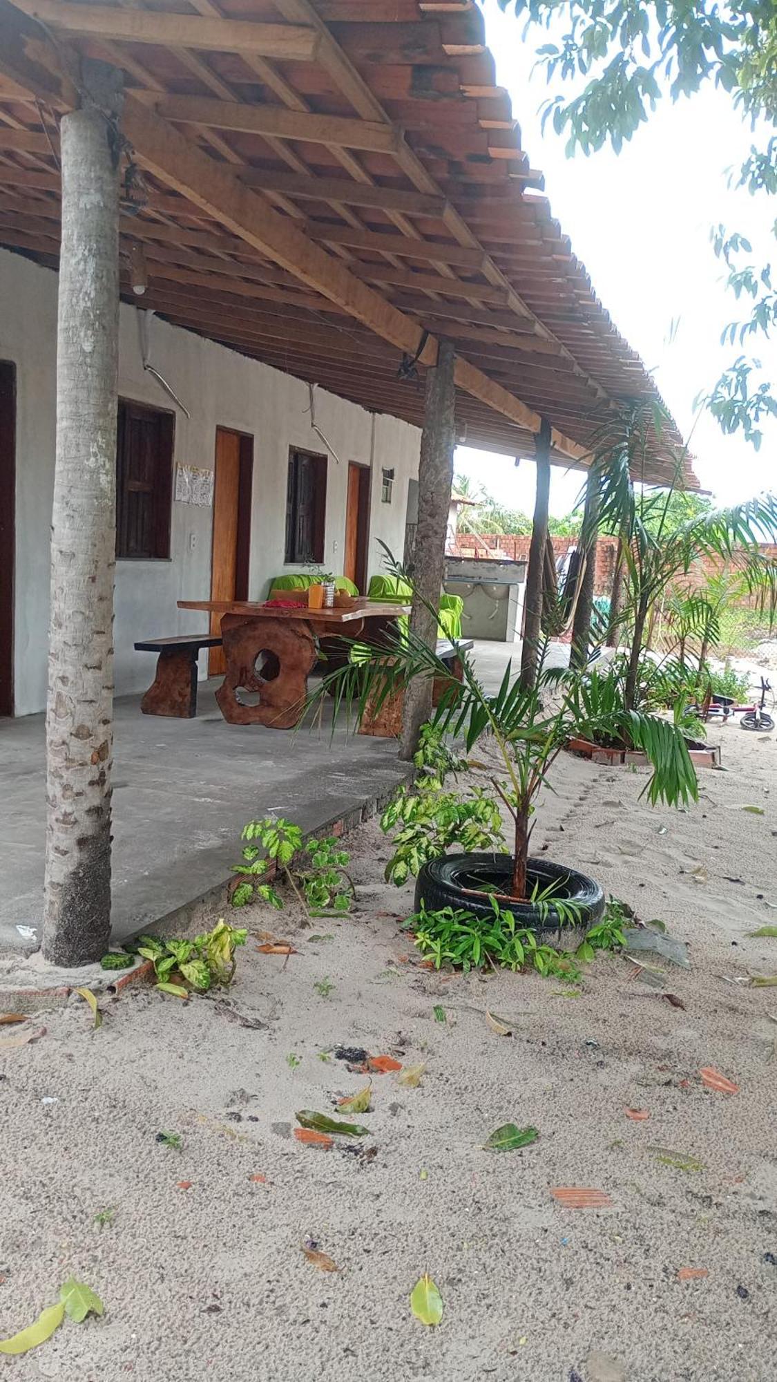 Hostel E Camping Na Rua Das Flores Santo Amaro do Maranhao エクステリア 写真